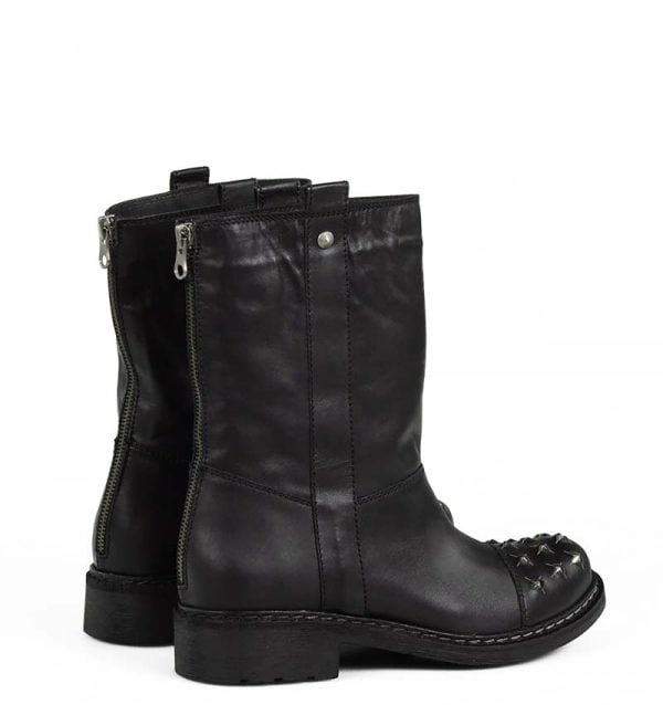 wygodne, czarne botki z naturalnej skóry licowej - po skosie