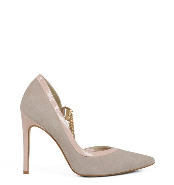 Czółenka beżowe zamszowe różowa lamówka i szpilka - bokiem