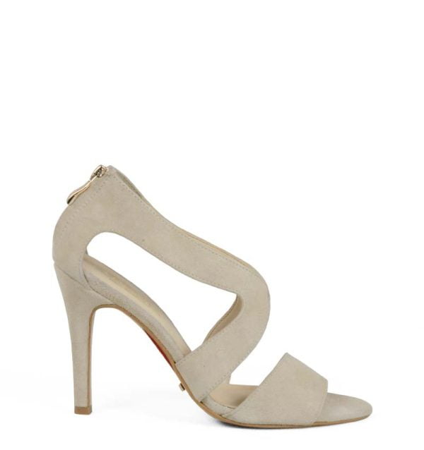 Sandałki beżowe zamszowe szpilki - bokiem