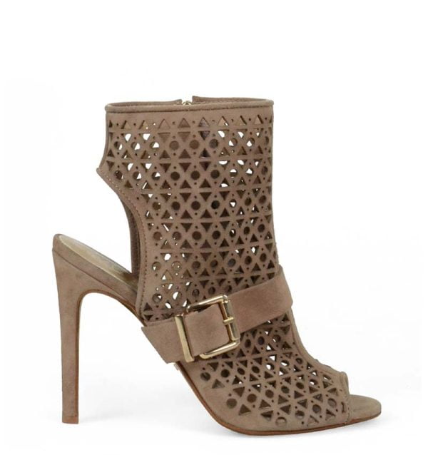 Botki sandałki brązowe zamszowe ażurowe bez pięty - bokiem