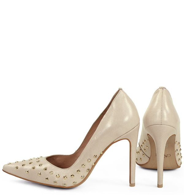 GASSU Czółenka ANAHIT szpilki beżowe złote ćwieki - obrazek 7