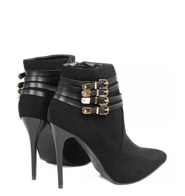 botki na szpilce w kolorze czarnym - po skosie