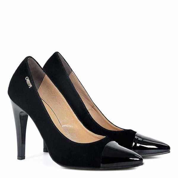 Czółenka czarne zamszowe z lakierowanym szpicem - obrazek 2