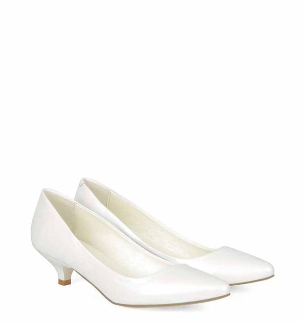 GASSU Czółenka MICHELLE Białe na kaczuszce - po skosie