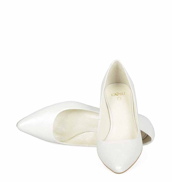 GASSU Czółenka MICHELLE Białe na kaczuszce - z przodu