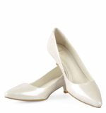 GASSU Czółenka MICHELLE Ecru na kaczuszce - z przodu