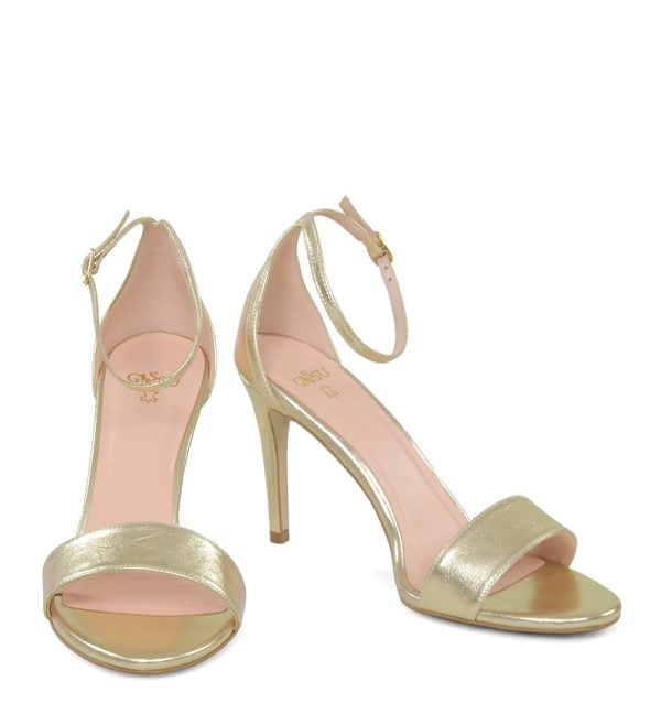 ELLA - Złote sandałki na szpilce - z przodu