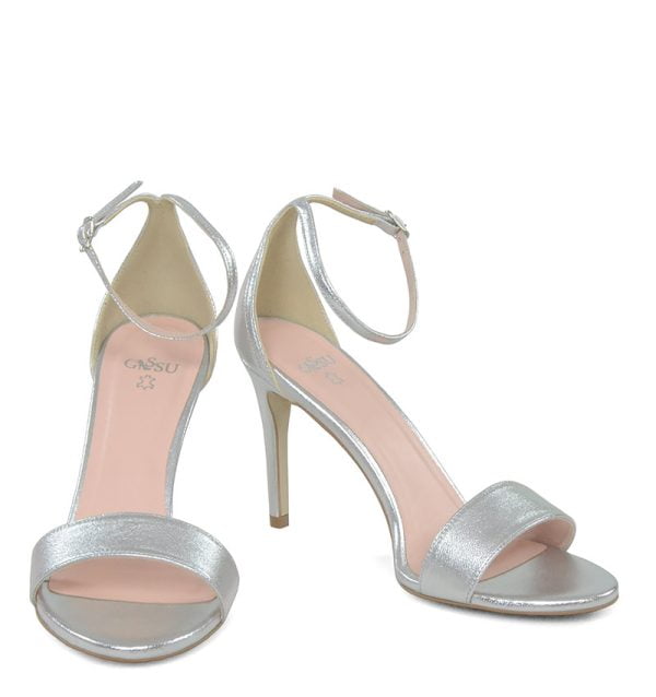 ELLA - Srebrne sandałki na szpilce - z przodu