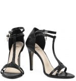 ERIN - Czarne sandałki na szpilce - z przodu