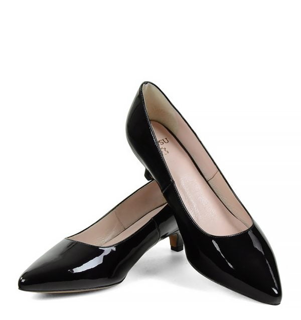 JESSICA - Czarne czółenka na kaczuszce - z przodu