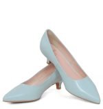 JESSICA - Błękitne czółenka na niskiej szpilce - z przodu