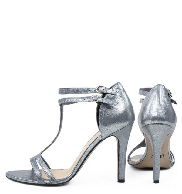 ERIN - Piękne, srebrne szpilki - z tyłu