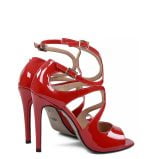 Czerwone sandałki na szpilce - po skosie