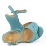 Sandałki niebieskie na koturnie - obrazek 3
