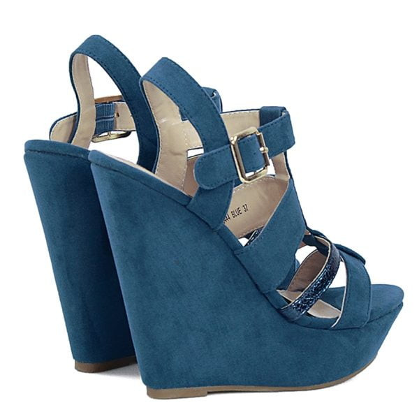 Sandałki niebieskie na koturnie zamszowe - obrazek 3