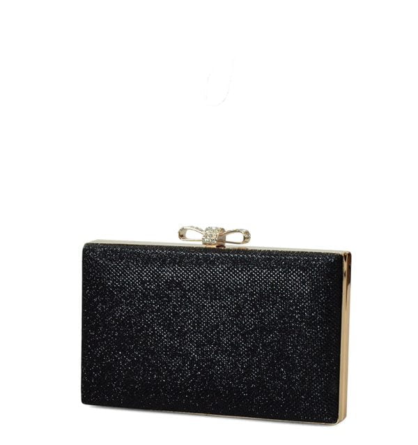 DSC_6543 czarna torebka prostokątna - z przodu