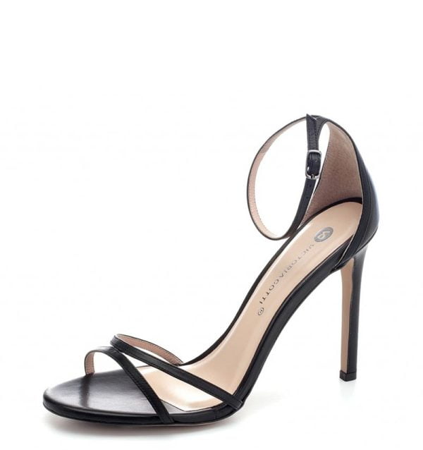 Malaga sandałki na szpilce czarne licowe cienkie paski zakryta pięta - po skosie