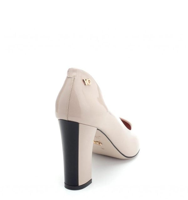 VG Czółenka FUENGIROLA beżowe lakier słupek - po skosie