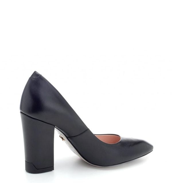 VG Czółenka ALMERIA czarne licowe słupek - po skosie