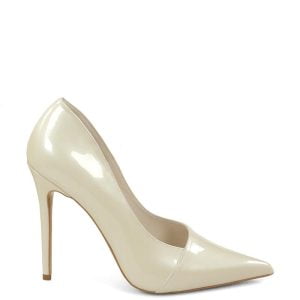 GASSU HAILEY – Szpilki ecru z perłowej skóry - bokiem