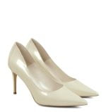 LILY ecru szpilki od GASSU - po skosie