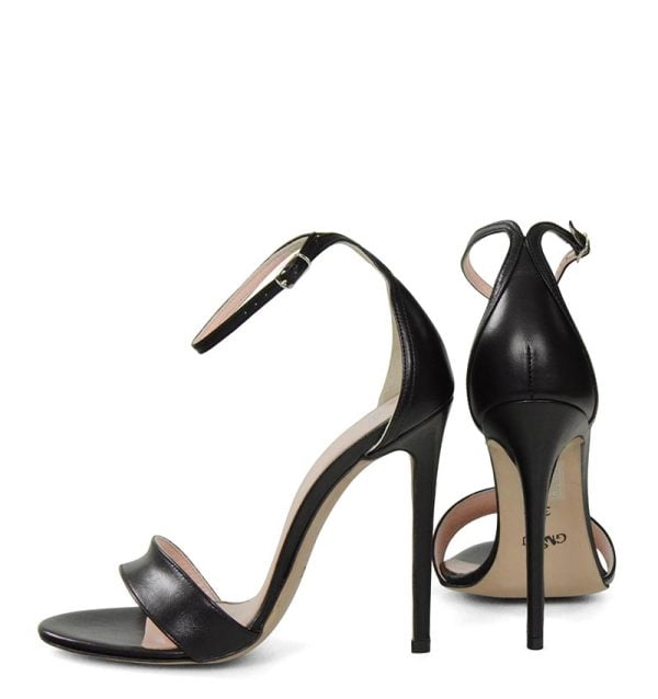 NATALIE od GASSU czarne sandałki na szpilce - z tyłu