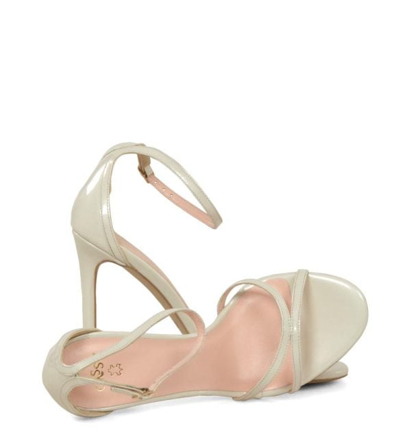 GASSU Sandałki SOPHIA ecru perła - z przodu