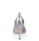 Ażurowe srebrne szpilki - z tyłu