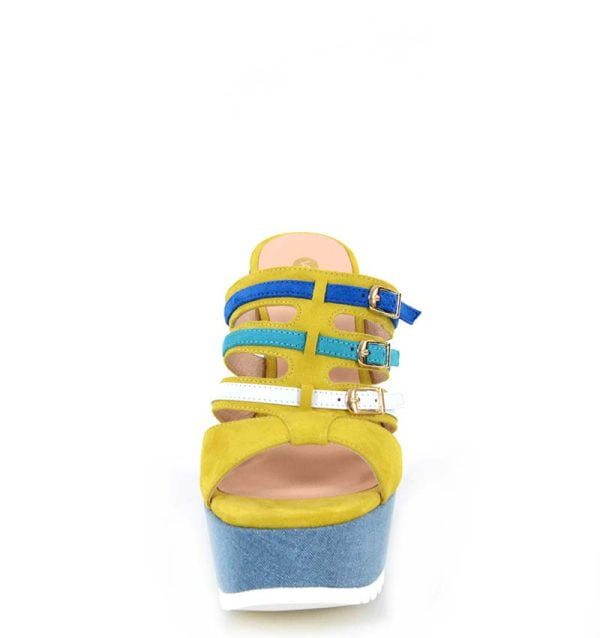 Victoria Gotti żółte klapki na jeansowym koturnie Savona - z przodu