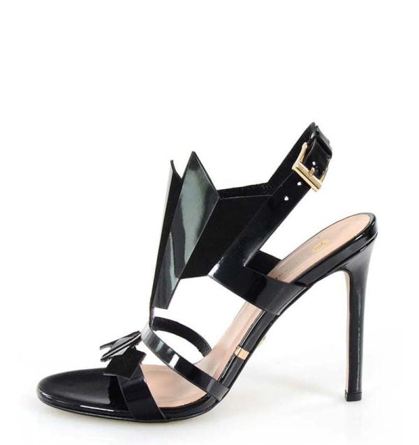 Victoria Gotti czarne szpilki z paskiem na pięcie - bokiem