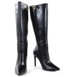 Kozaki skórzane czarne szpilki - z przodu