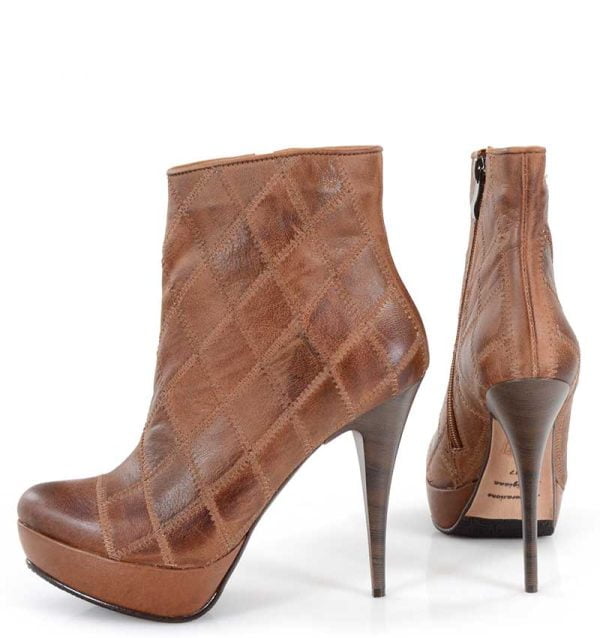 374-3B-5 Brązowe botki za kostkę - z tyłu