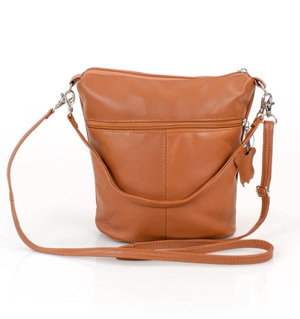 torebka damska, listonoszka, w kolorze czarnym - z tyłu