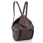 Plecak damski ciemny brąz skórzany - z przodu