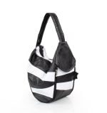 Torba damska skórzana biało czarna - po skosie