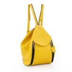 Żółty plecak damski, wykonany ze skóry naturalnej - z przodu