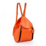Pomarańczowy plecak skórzany - z przodu