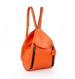 Pomarańczowy plecak skórzany - z przodu