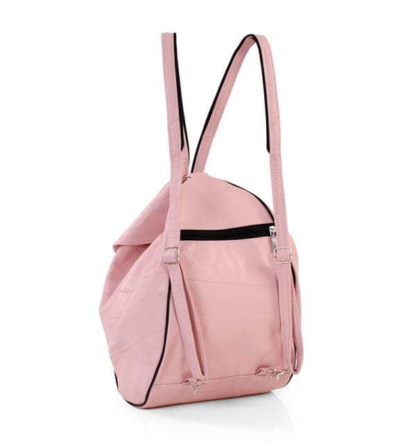 Plecak pudrowy roz3 Plecak damski pudrowy róż skórzany - z tyłu