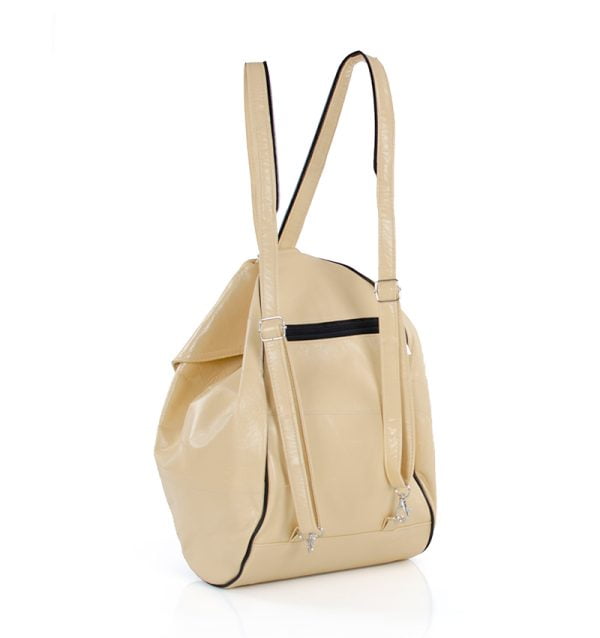 Plecak damski skórzany beżowy - z tyłu