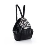 Plecak damski czarny - z przodu