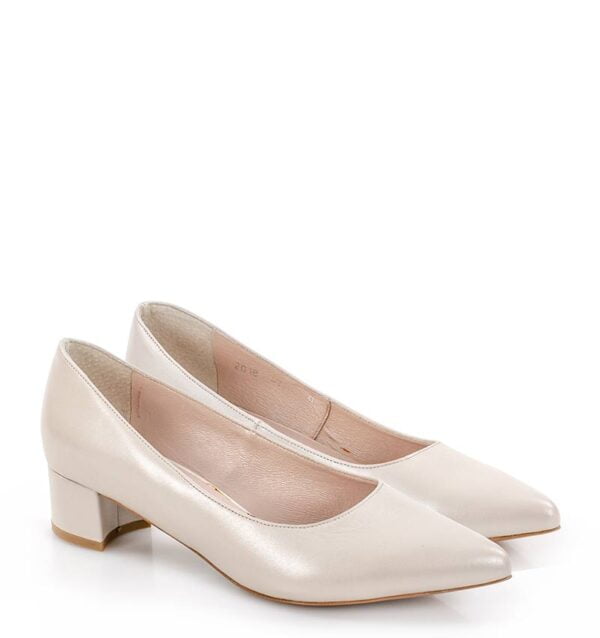 weronica-lico-beż2 GASSU Czółenka WERONICA beżowe perłowe - po skosie