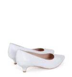 GASSU Czółenka JESSICA białe skóra licowa - po skosie