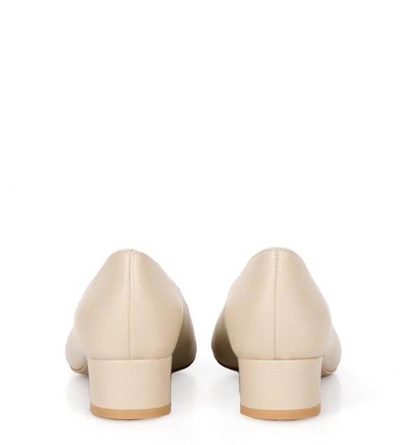 GASSU Czółenka WERONICA beżowe licowe niski obcas - obrazek 7